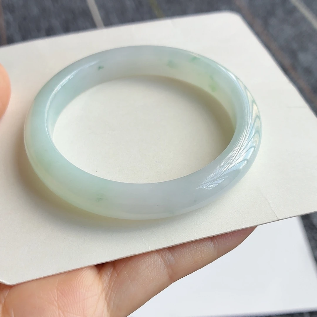 翡翠手镯未镶嵌正圈54