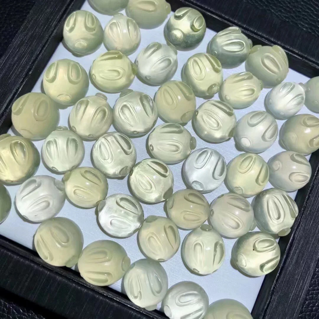 天然黄水晶生肖兔子吊坠项坠挂件手链Diy饰品送女朋友时尚饰品