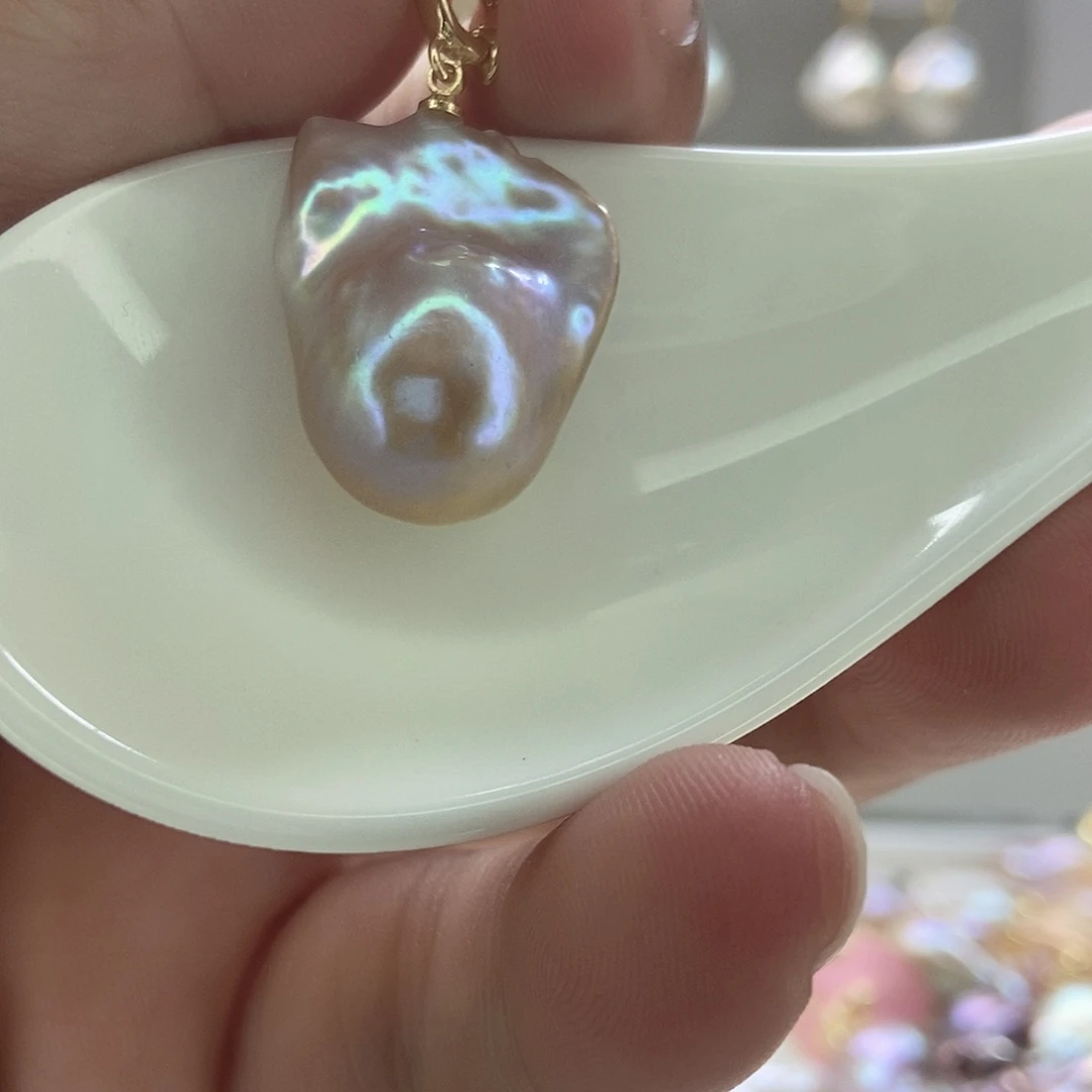 银S925镶嵌淡水珍珠颈饰86