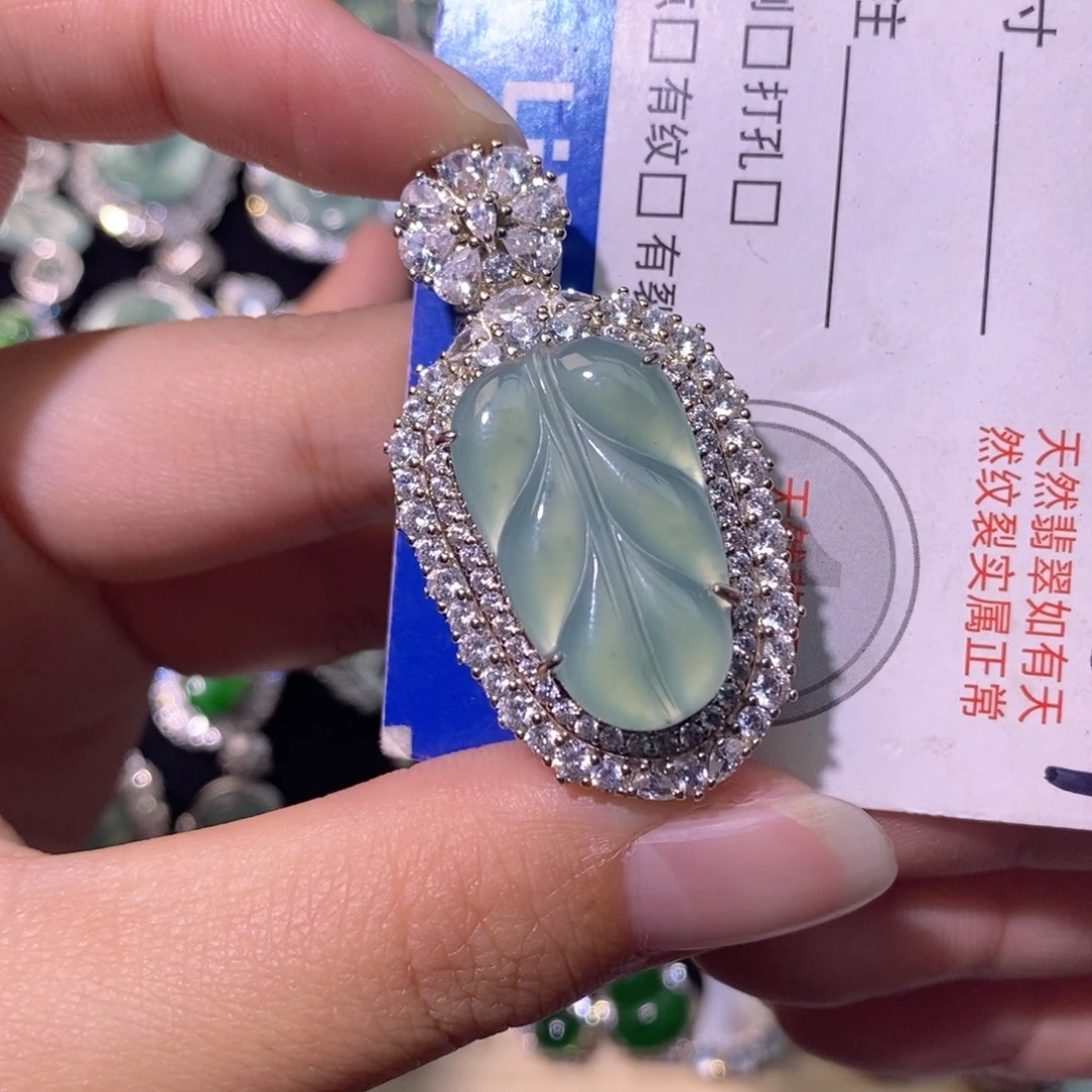 翡翠未镶嵌颈饰天然