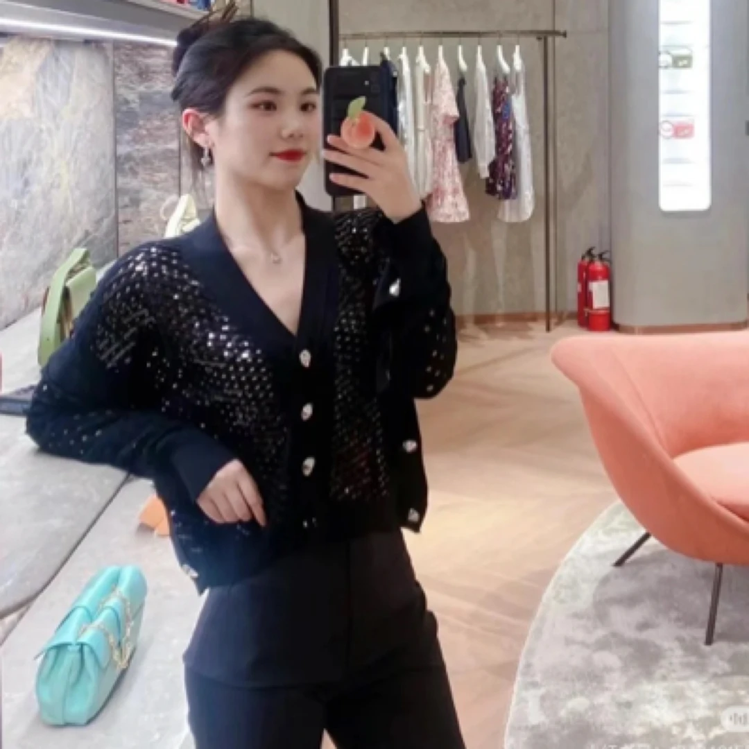 99新 Chanel/香奈儿 Chanel香奈儿黑色镂空网眼开衫