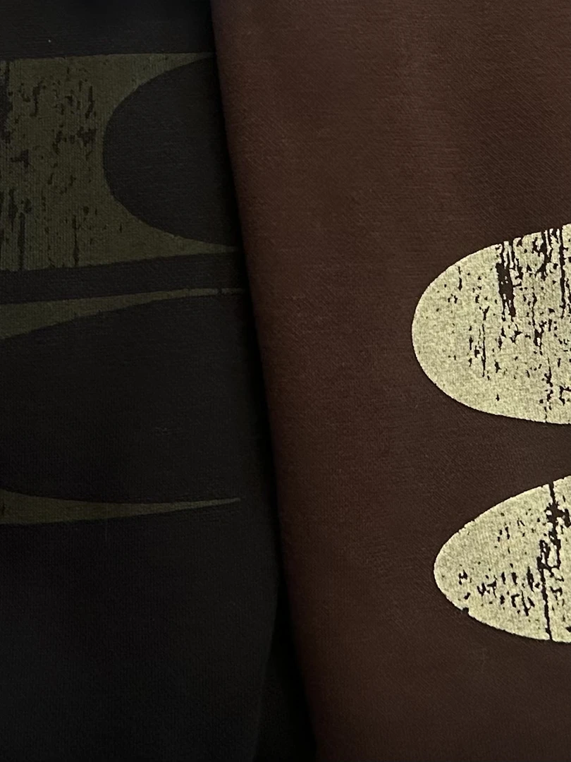 k哭哭裂纹圆领卫衣加绒