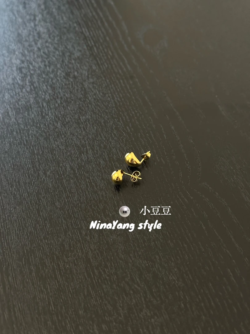 雲涌之丽 钛钢无非金属耳饰 【小豆豆】亮面DME0335