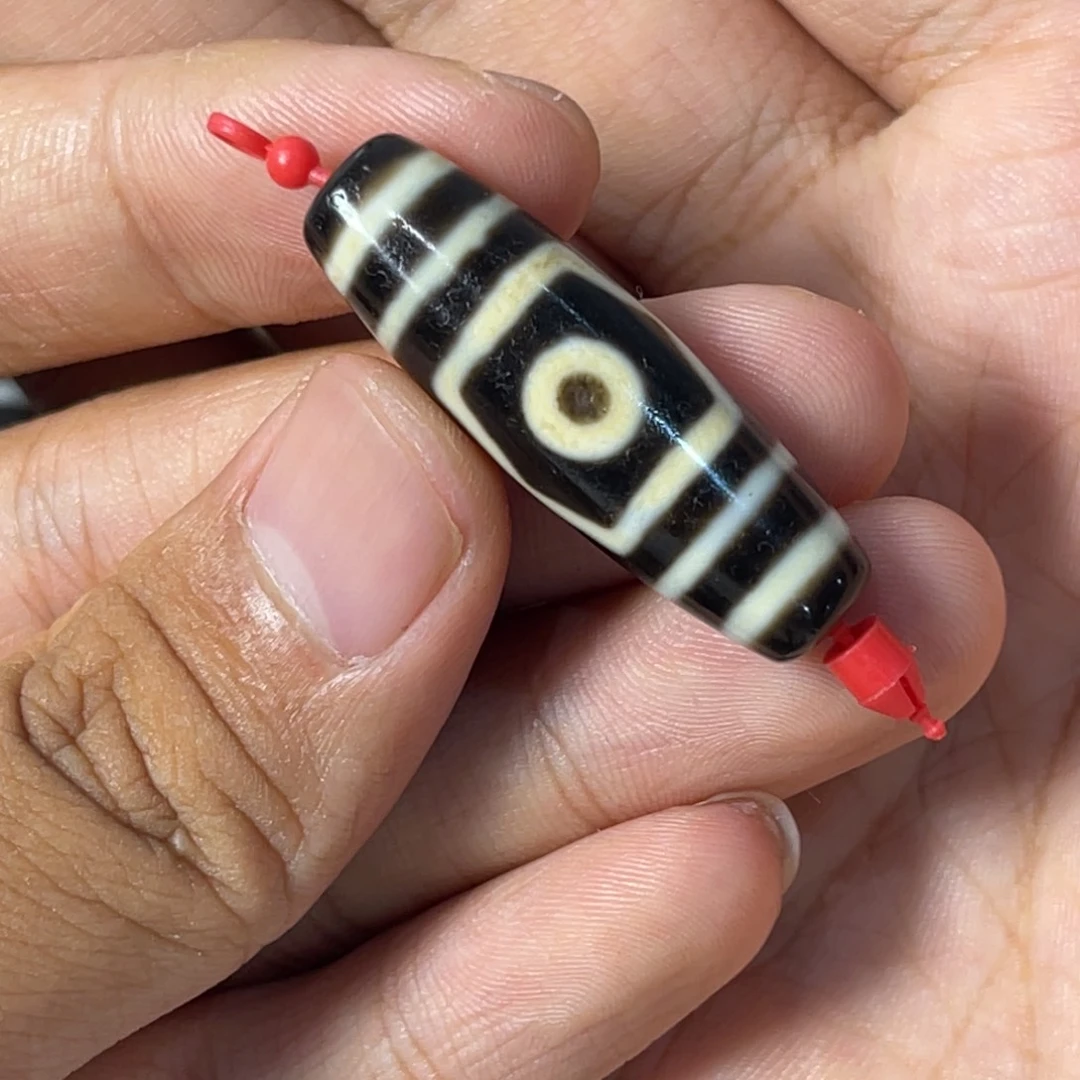 陳***.玛瑙/玉髓颈饰未镶嵌