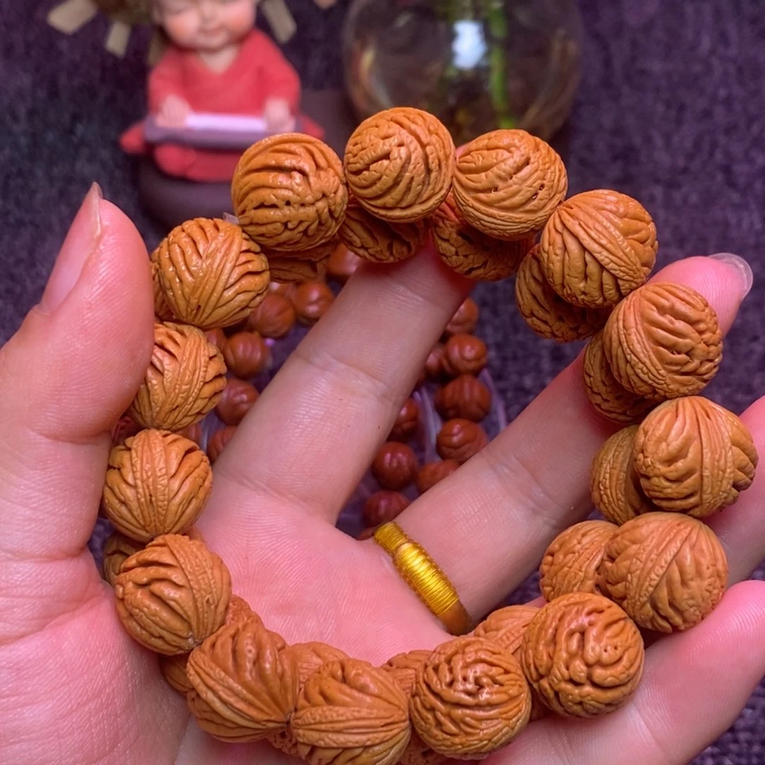 秦岭龙纹桃核手串