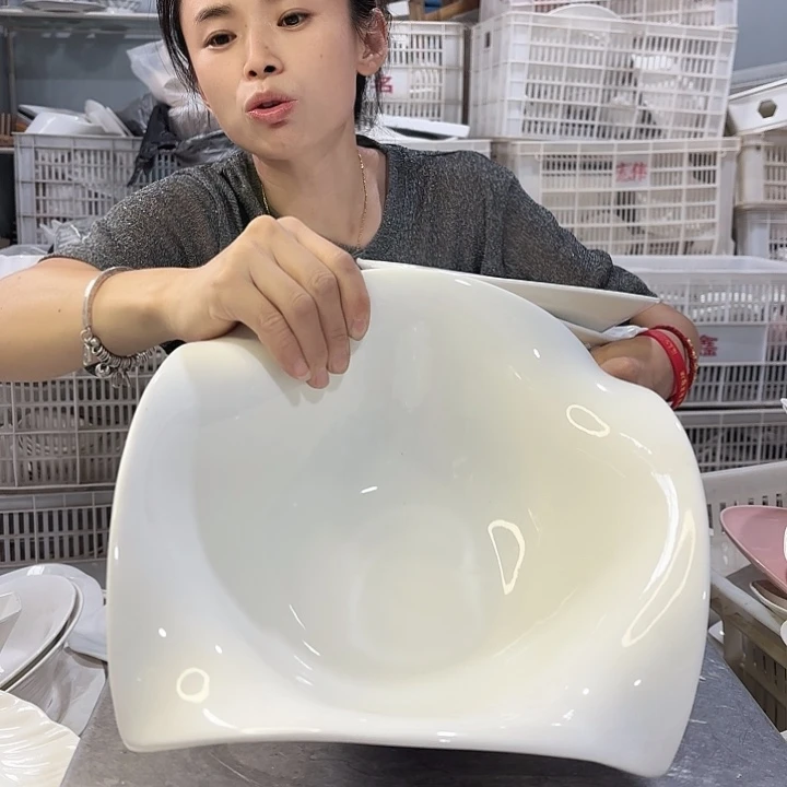 碟飞天大碗一个微瑕产品介意勿拍