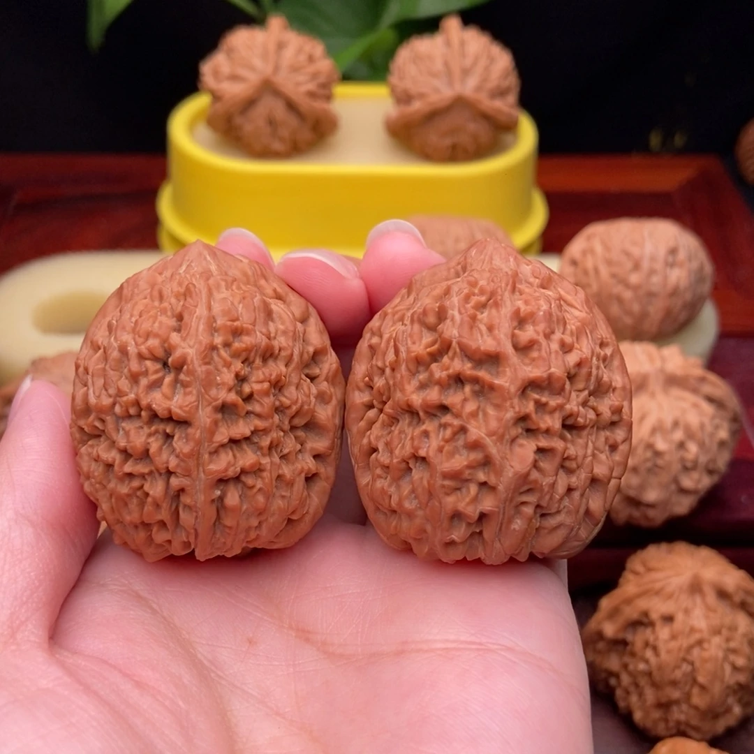 ℰ****把件文玩核桃野生大蒜头39