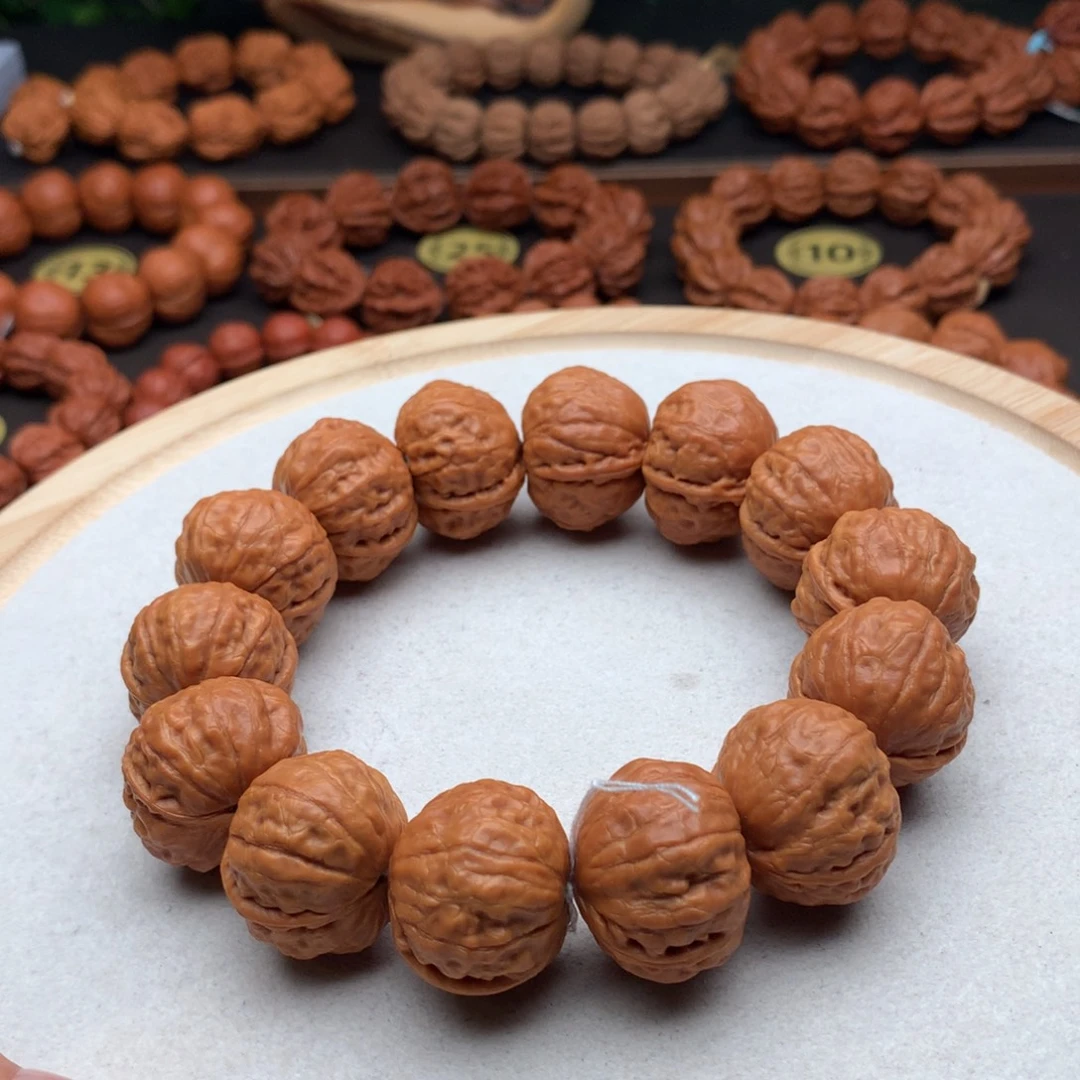 手串文玩核桃柿子饼