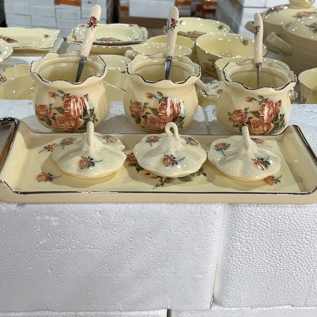 陶瓷…………………………………………