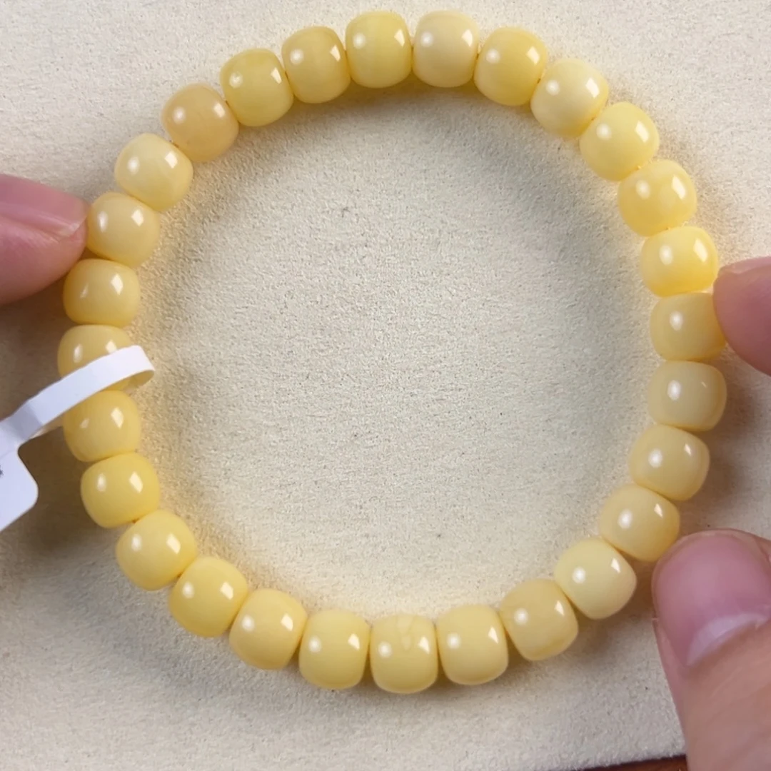 琥珀未镶嵌手链8.15g俄料老型8mm tt