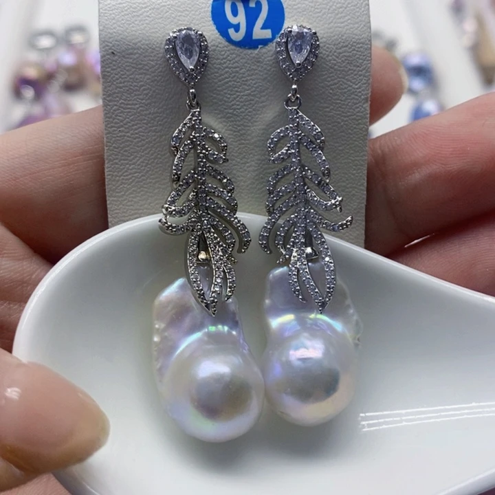 银S925镶嵌耳饰淡水珍珠