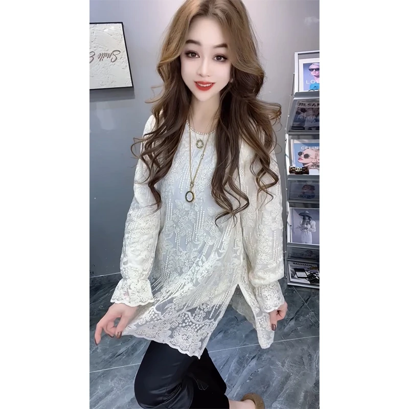网红宽松钉珠刺绣开叉中长款圆领长袖蕾丝衫秋冬新款洋气打底衫