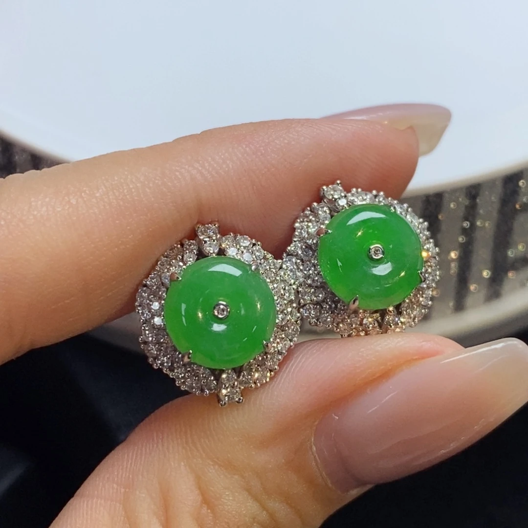 翡翠18K金镶嵌耳饰平安扣耳包