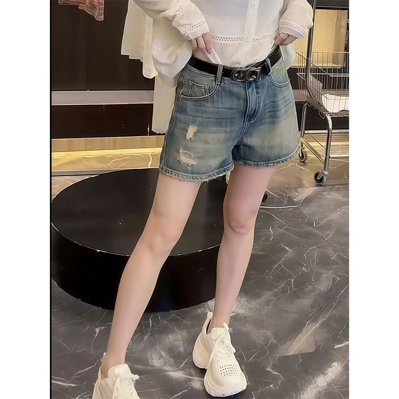 2025夏季新款高腰显瘦百搭复古破洞牛仔短裤薄款复古时尚阔腿裤子