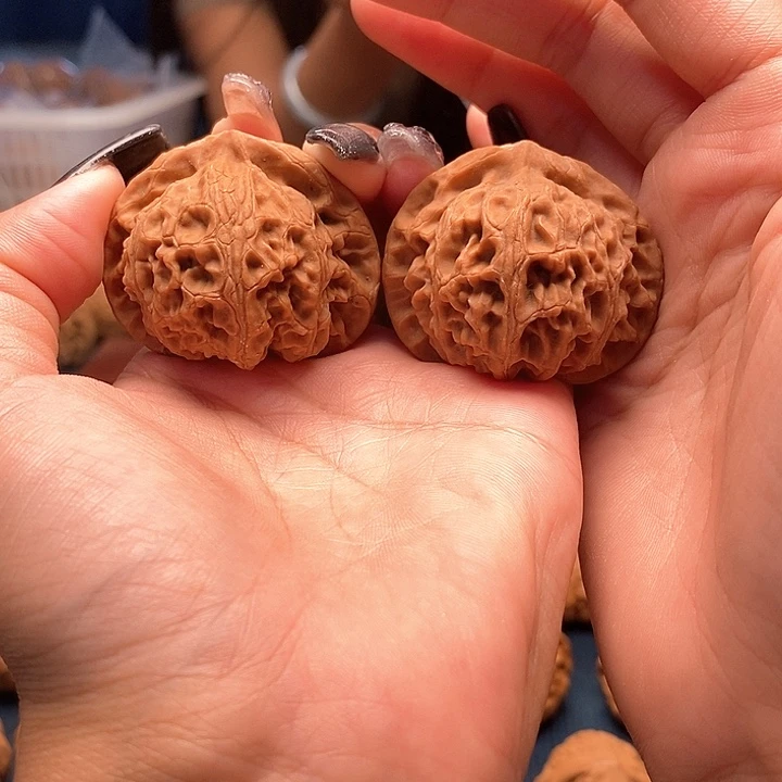 把件文玩核桃宫灯