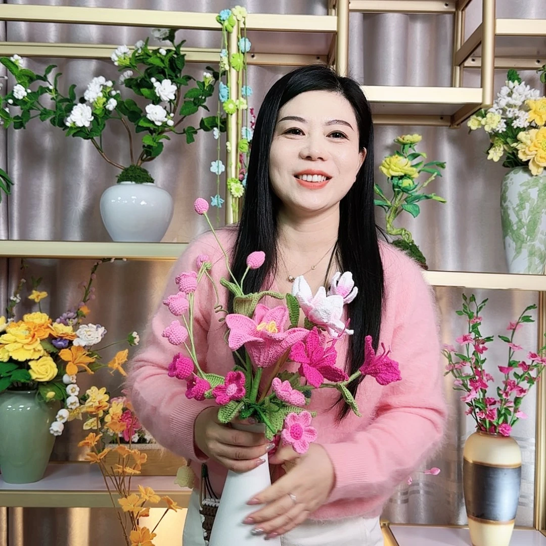 手工钩织设计花束