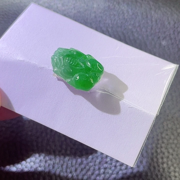定制翡翠未镶嵌翡翠