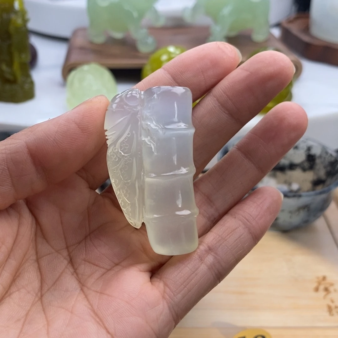 M***.岫玉未镶嵌四大名玉挂件