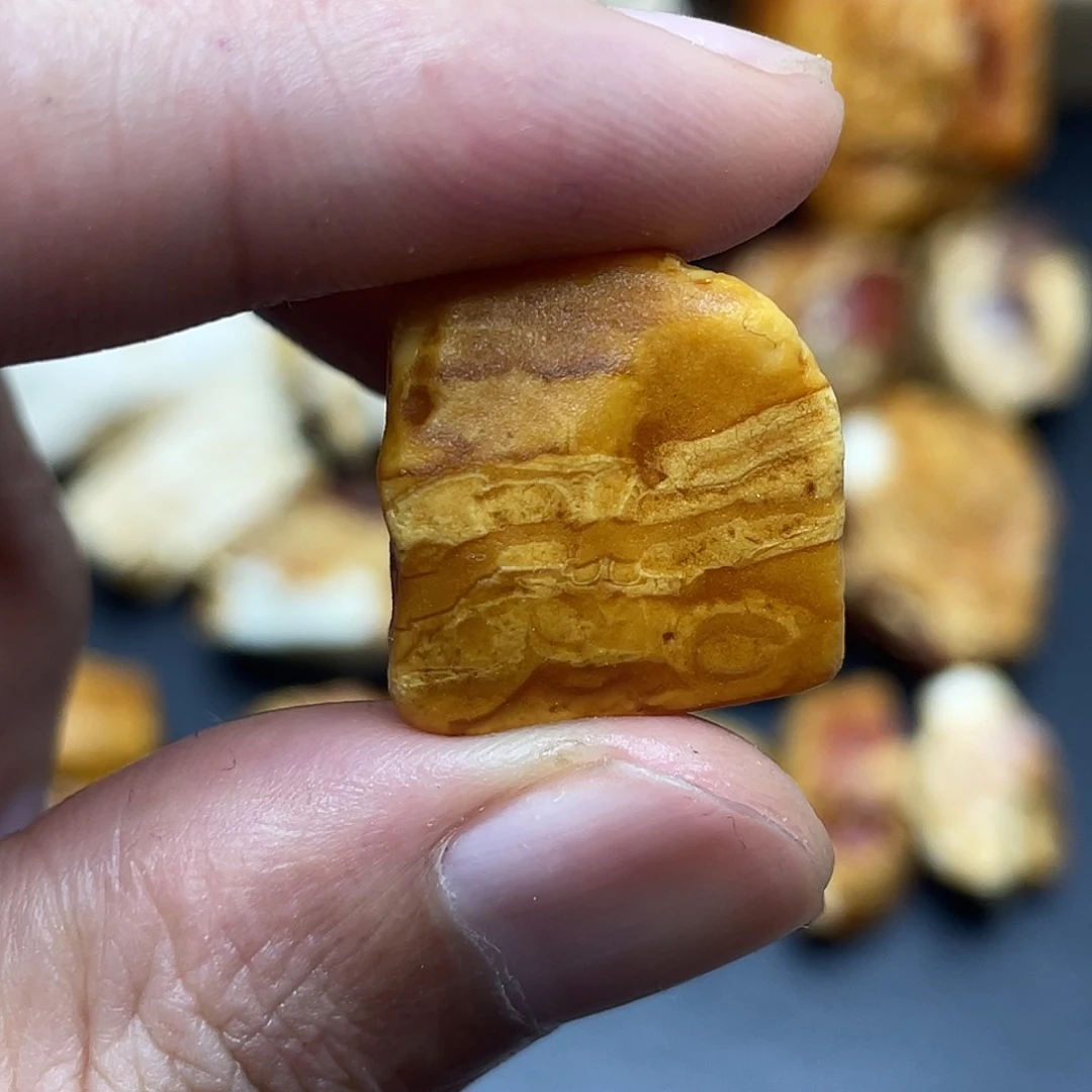 定制琥珀未镶嵌定制