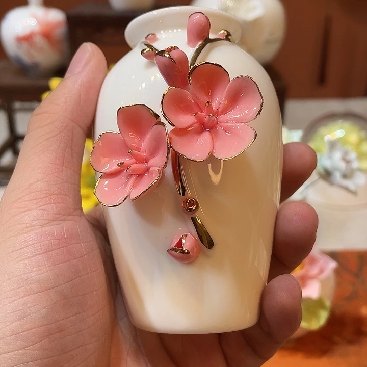 其他手工陶瓷精致摆件