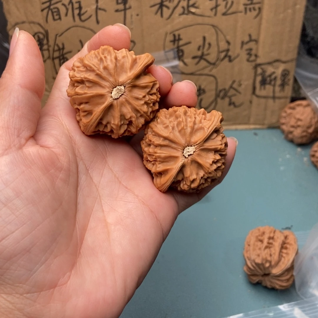 武***夫吊坠文玩核桃宫灯64