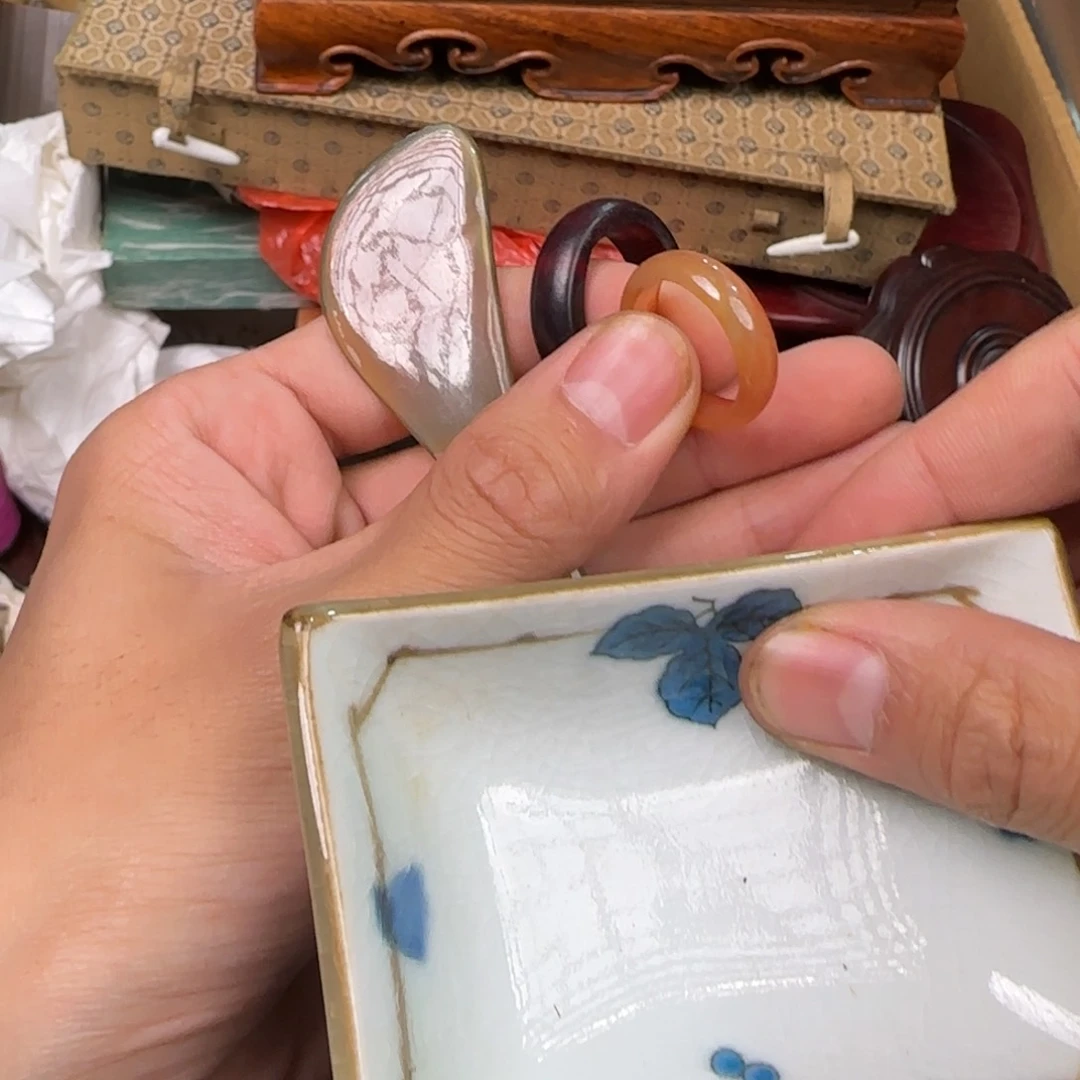 陶瓷孤品单件车里拍