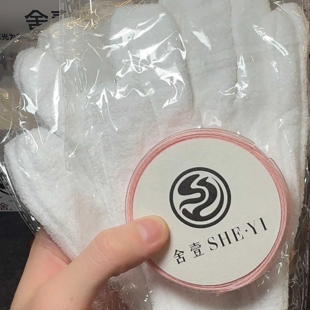 琉璃/树脂/塑料类