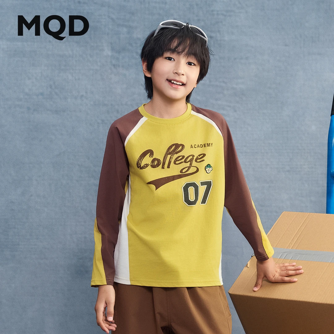 MQD男童25秋新款街潮学院风撞色插肩袖字母运动长袖T恤9653W0323