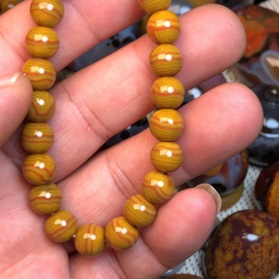 青***吟玛瑙/玉髓未镶嵌珠宝半成品