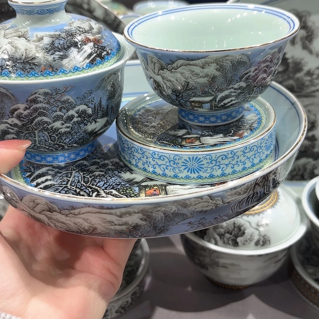 瓷片景德镇瓷器精品陈列