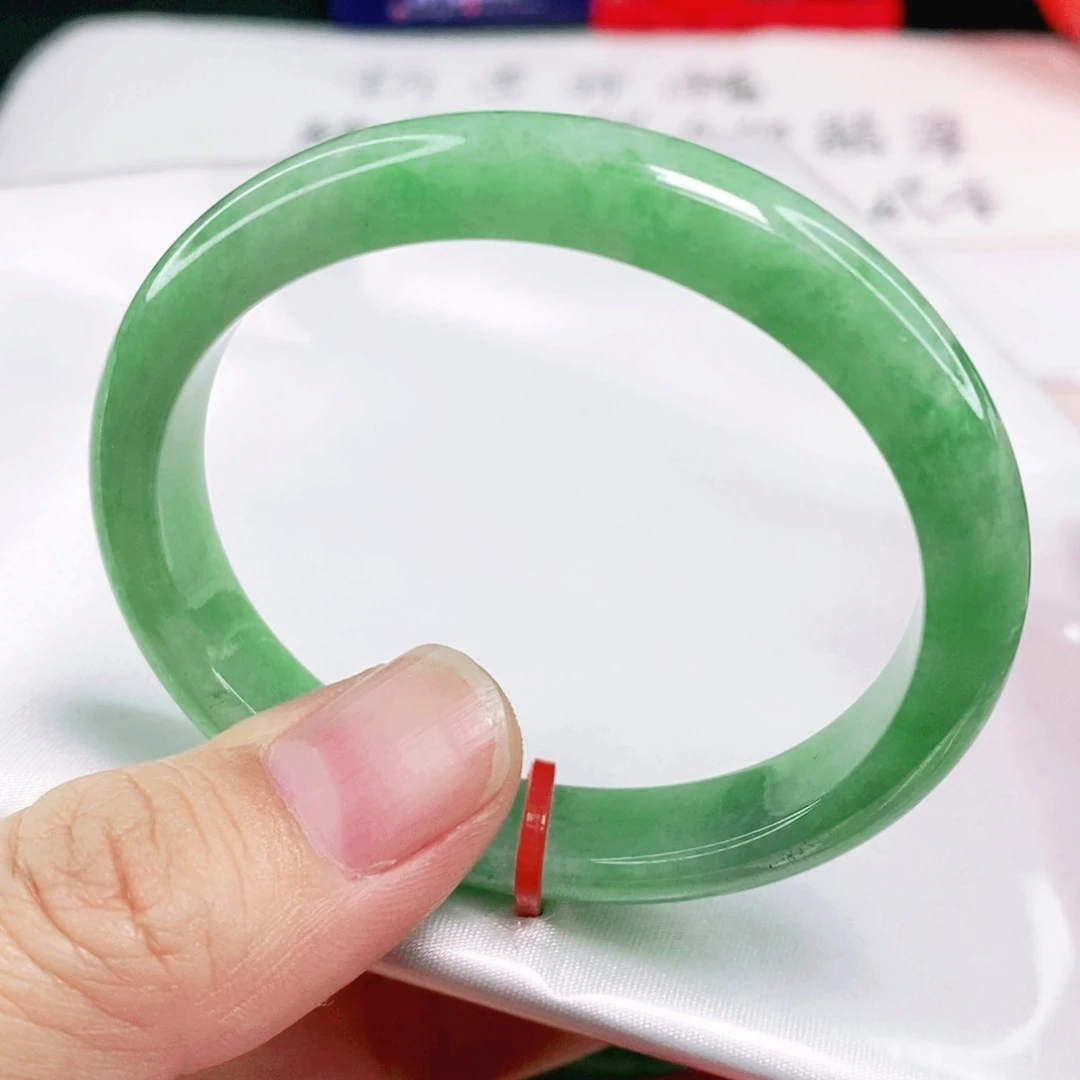 未镶嵌手镯翡翠50.8圈口贵妃