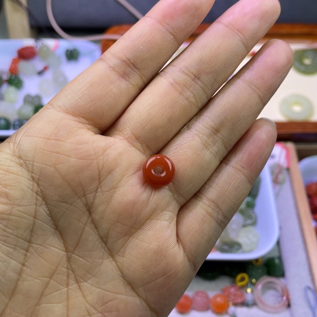 南红玛瑙配饰未镶嵌W**?