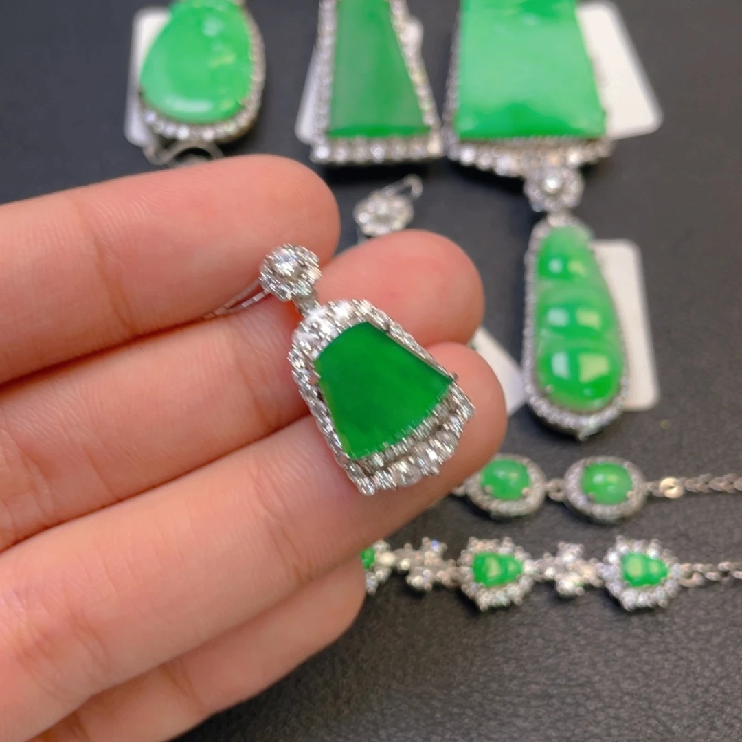 翡翠银S925镶嵌吊坠(不含链)