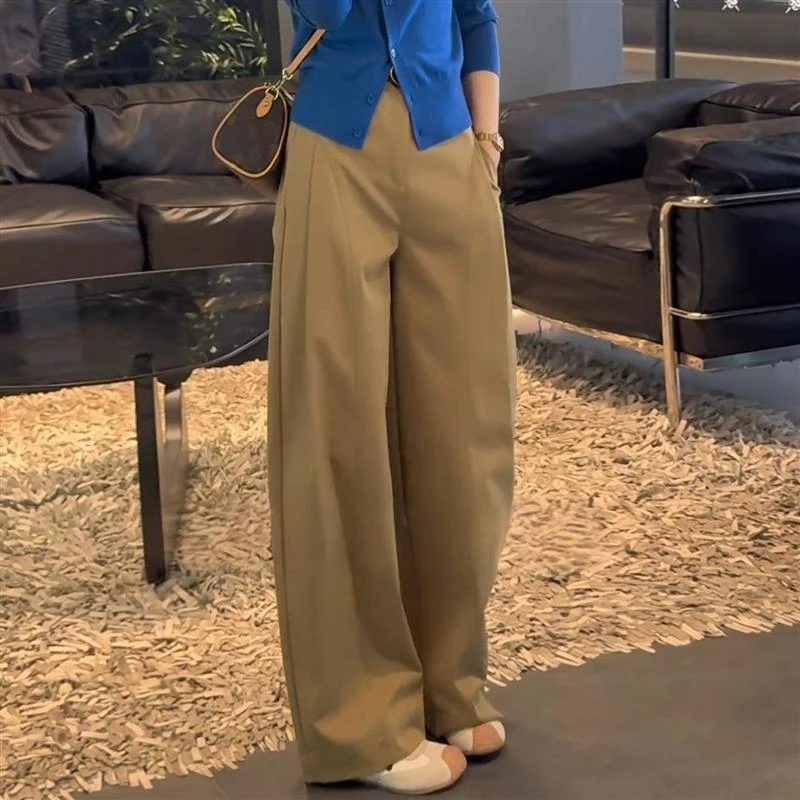 艾格卡其色阔腿裤女秋季2025新款高腰显瘦巨好看宽松弯刀贝斯