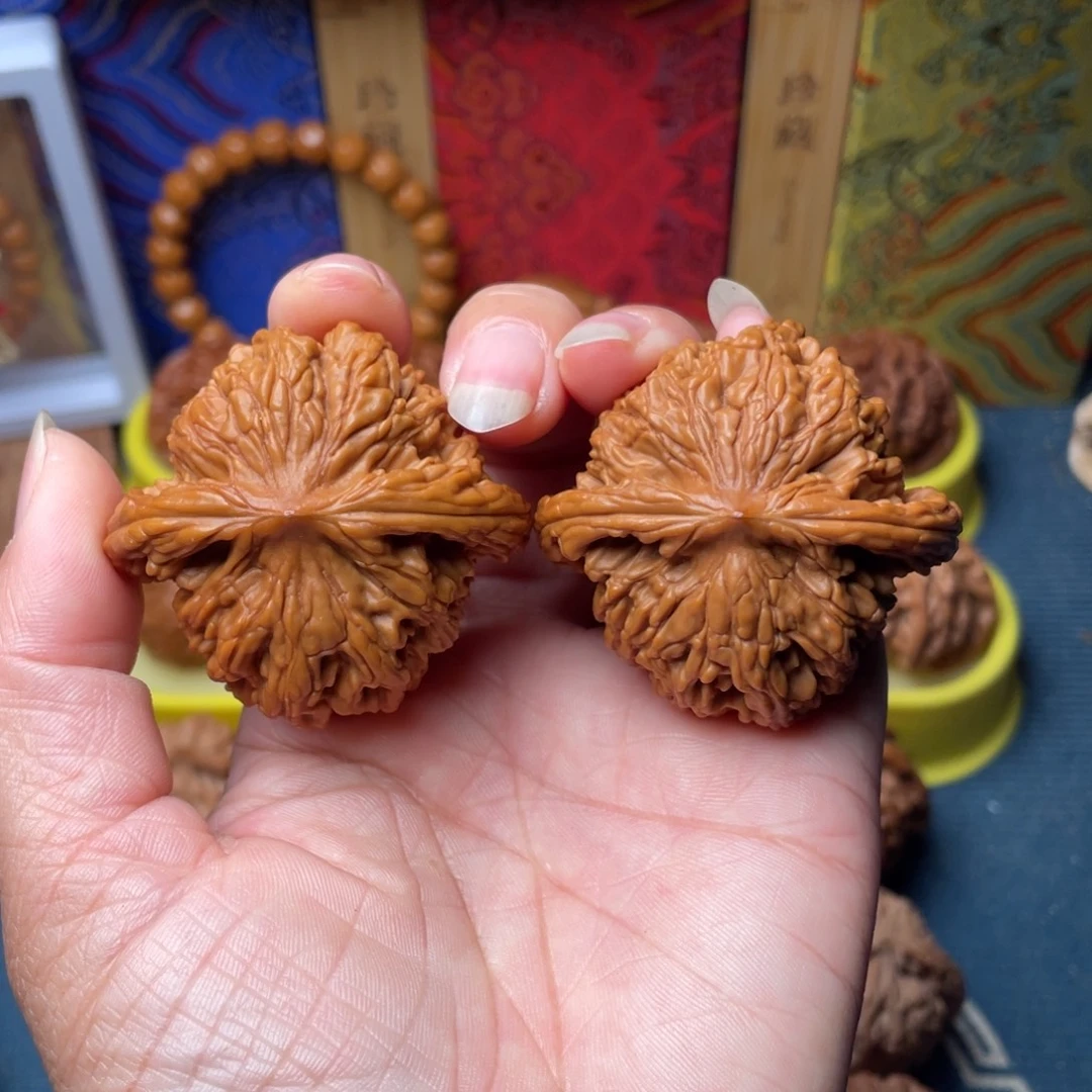 把件文玩核桃48狮虎兽