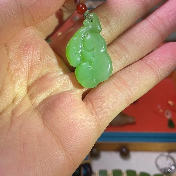 和田玉（碧玉）未镶嵌颈饰