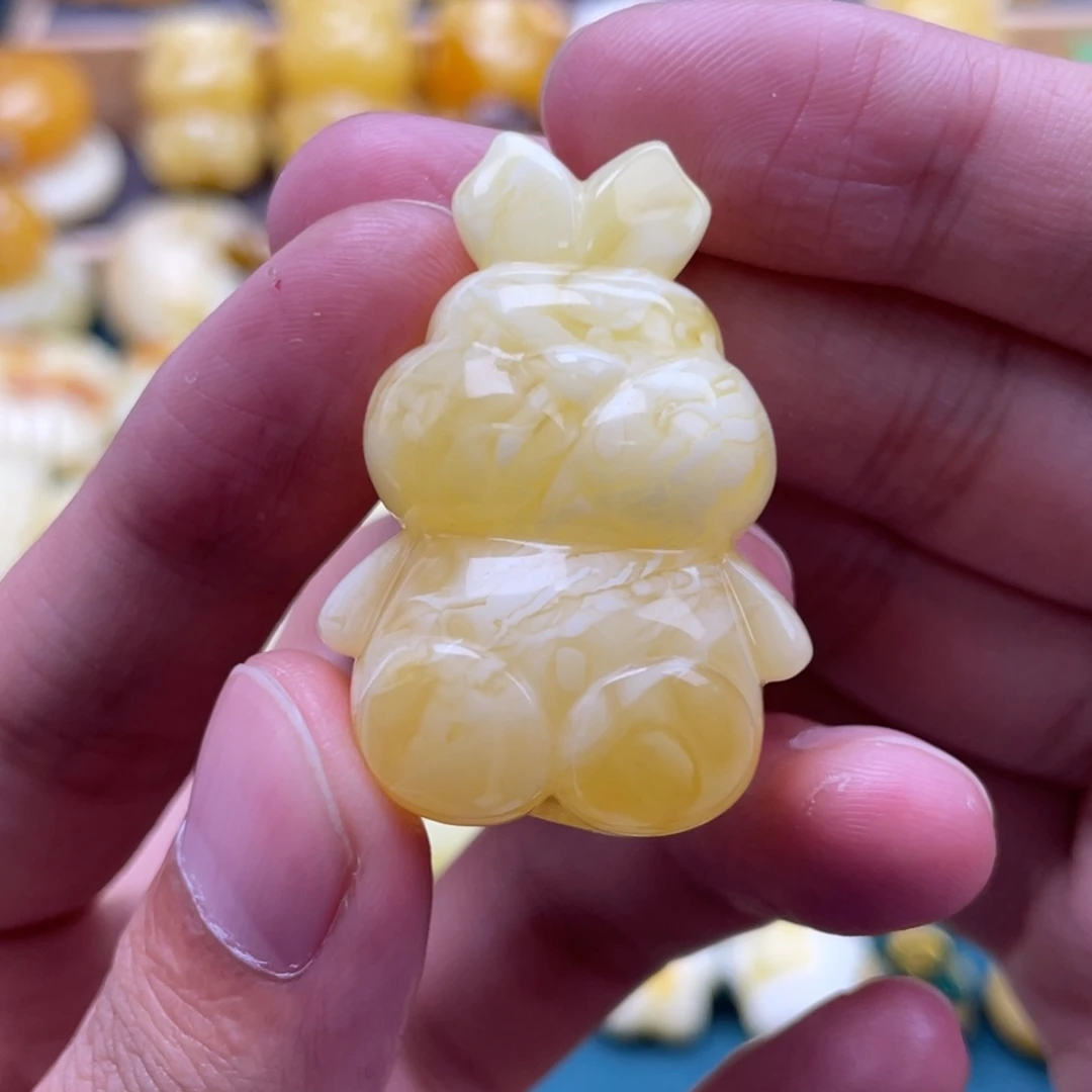 琥珀未镶嵌裸石蜜蜡