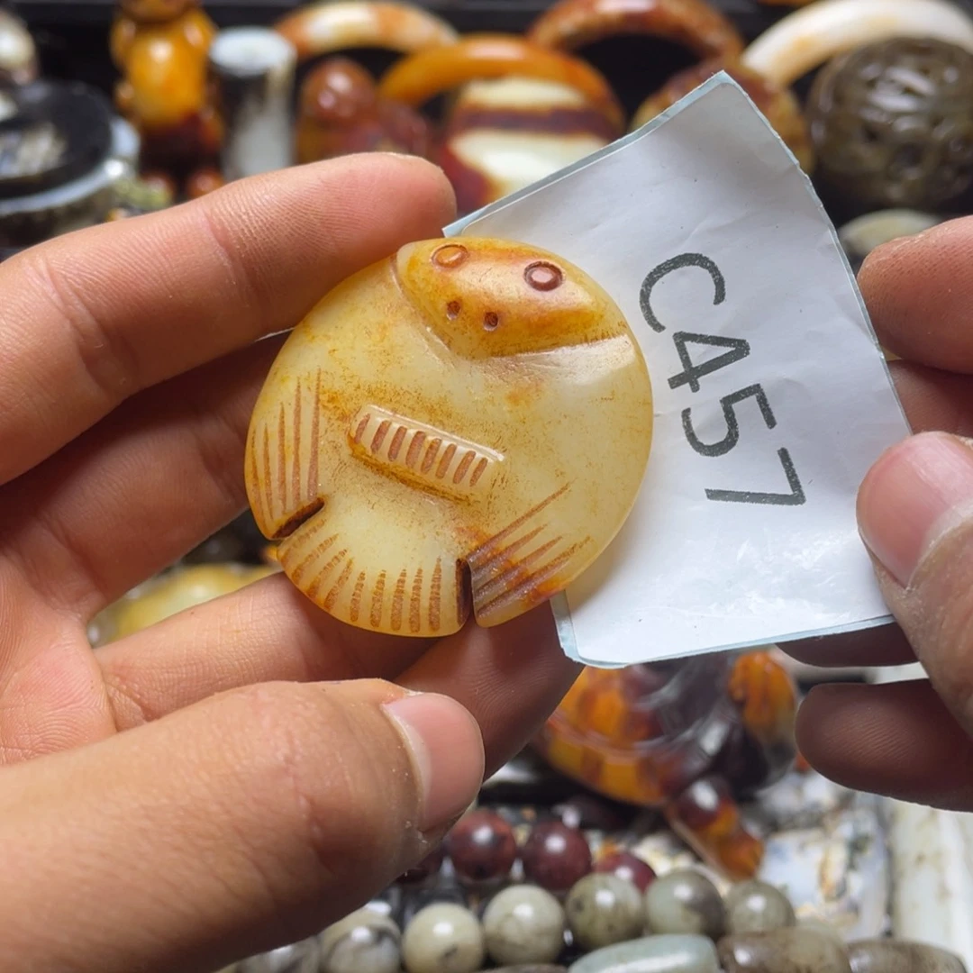 和田玉（糖玉）挂件未镶嵌