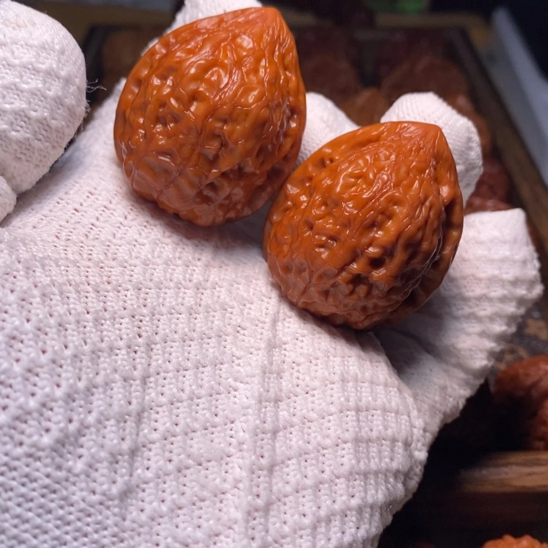 文玩核桃吊坠子***?穿山甲