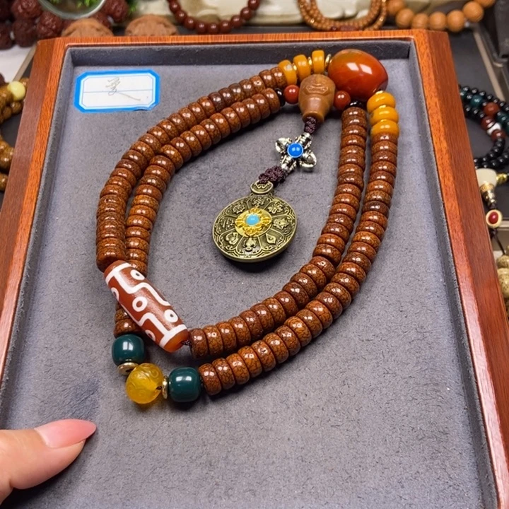 星月菩提吊坠菩提