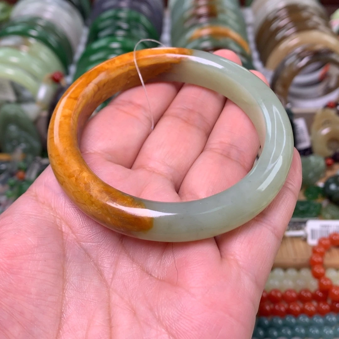 和田玉未镶嵌手镯56_57口径