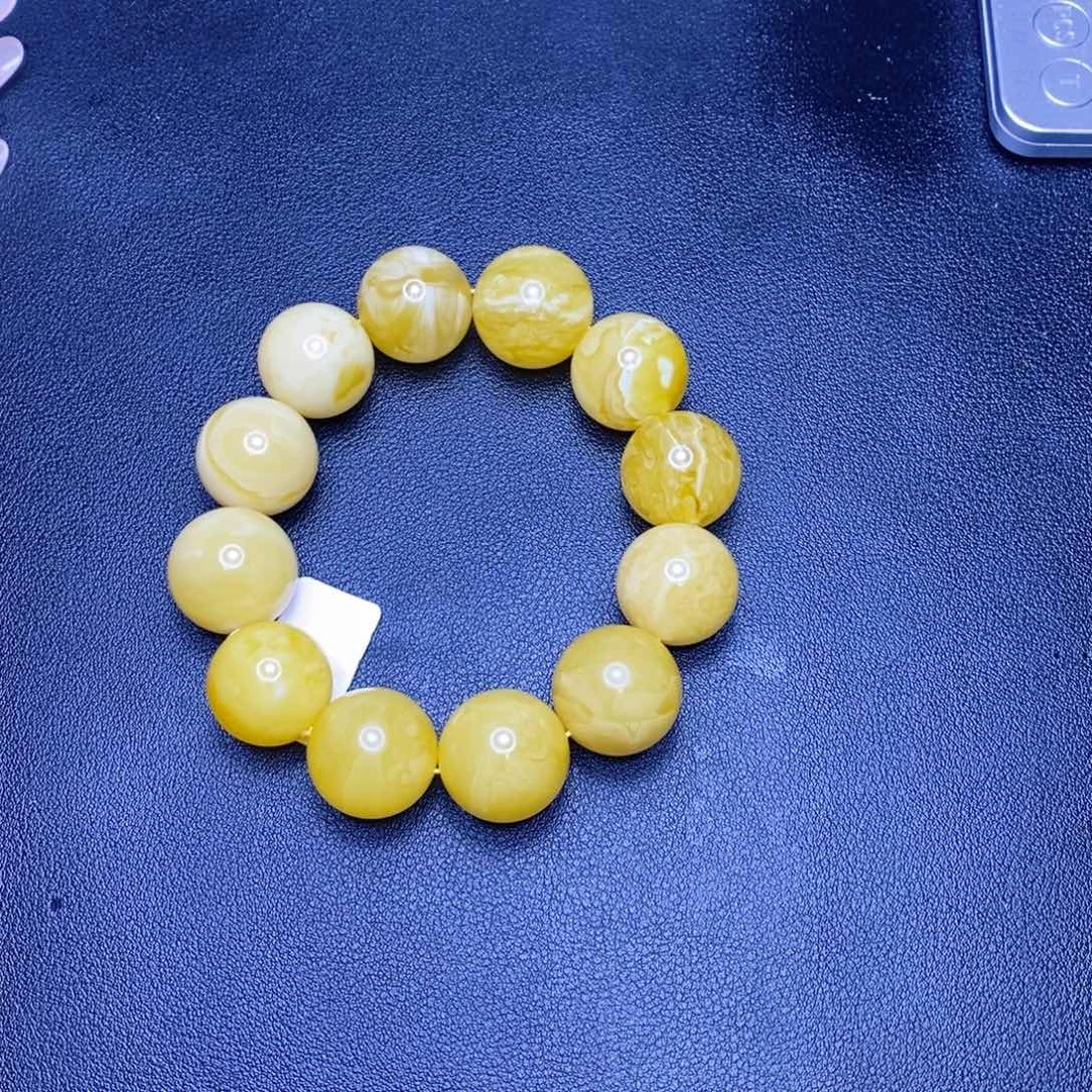 定制琥珀未镶嵌陈