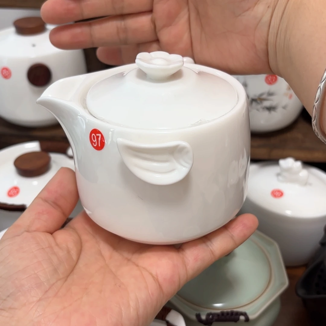 飞燕壶加两杯，，，，，，，，
