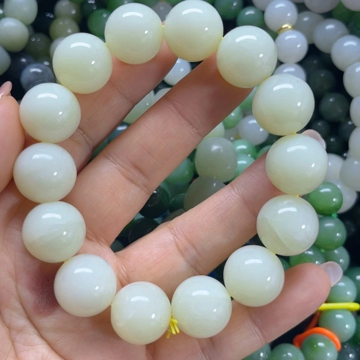 手链未镶嵌和田玉