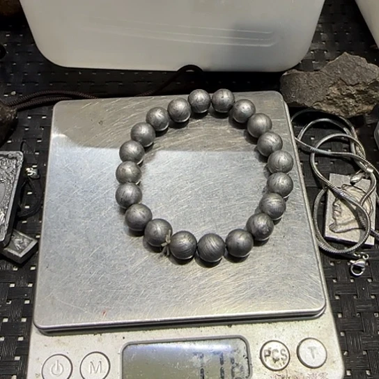 花岗石铁合金来自新疆的菜