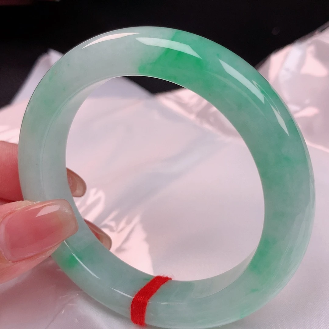 【闪购商品】翡翠手镯未镶嵌54