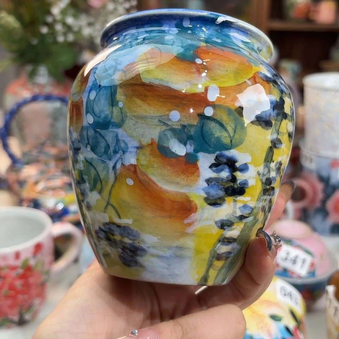 瓷片在干嘛的我还以为在哪来着