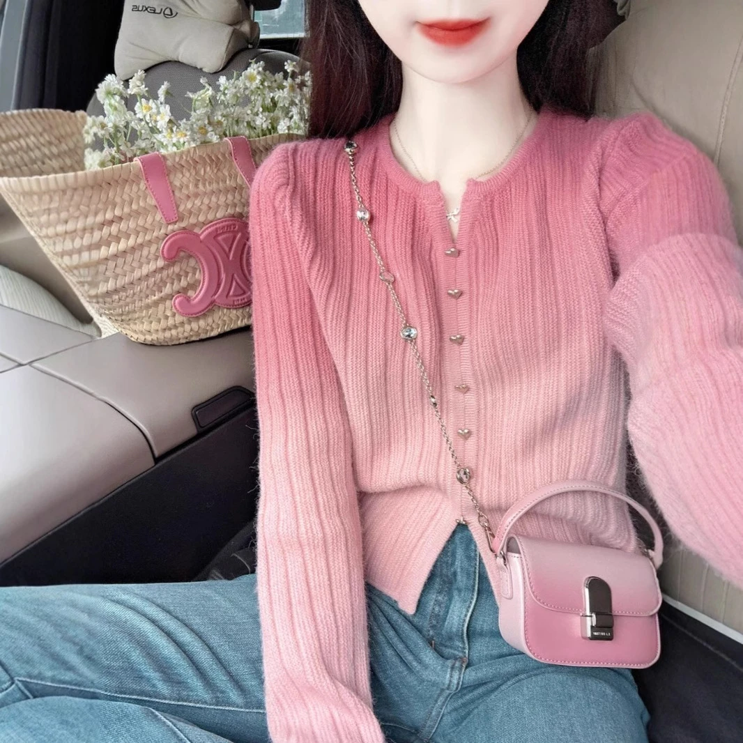 KANING粉色高级感女早春季2025新款韩系chic别致设计感毛针织衫