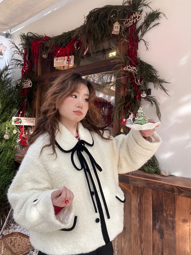 F·【大小姐】秋冬圈圈羊毛翻领娃娃领丝绒蝴蝶结小香风羽羽外套