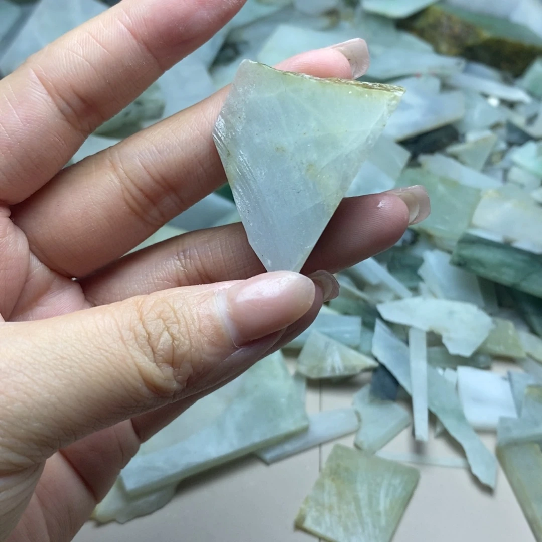 翡翠未镶嵌挂件翡翠
